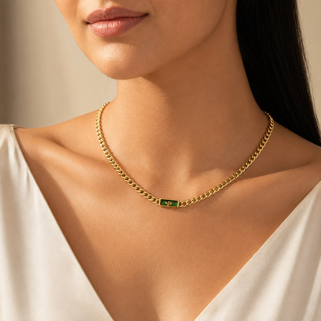 The Verdant Serpent Necklace