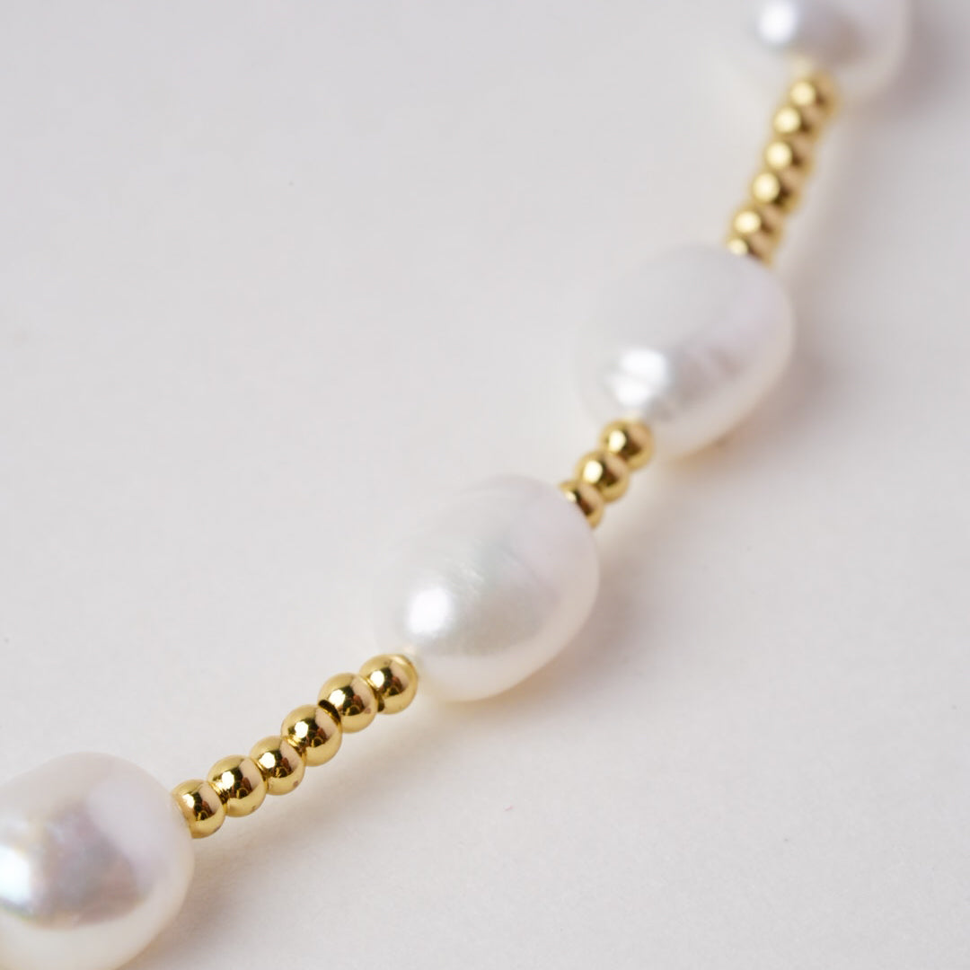 The Aurelia Freshwater Pearl Strand