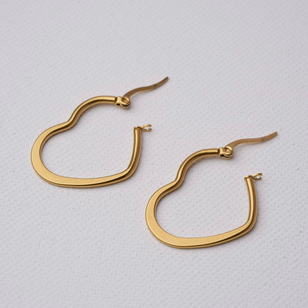 The Amora Heart Hoops