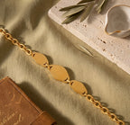 The Tiger’s Eye Statement Collar