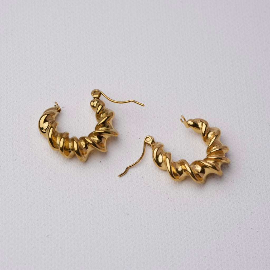 The Rippled Crescent Hoops