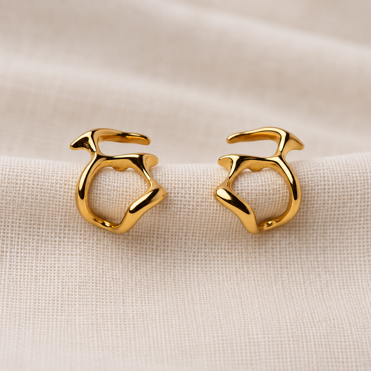 The Molten Frame Studs