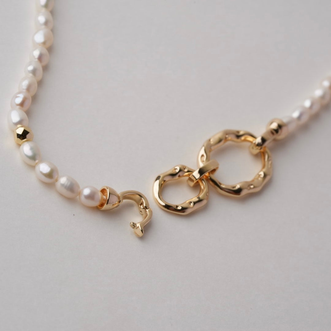 The Freshwater Pearl Link Necklace